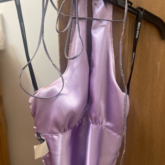 Sequin open back with leather straps for closer - Picture 4 of 4